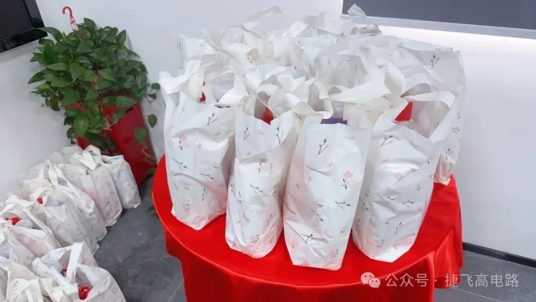 Liqiu Employee Birthday Party